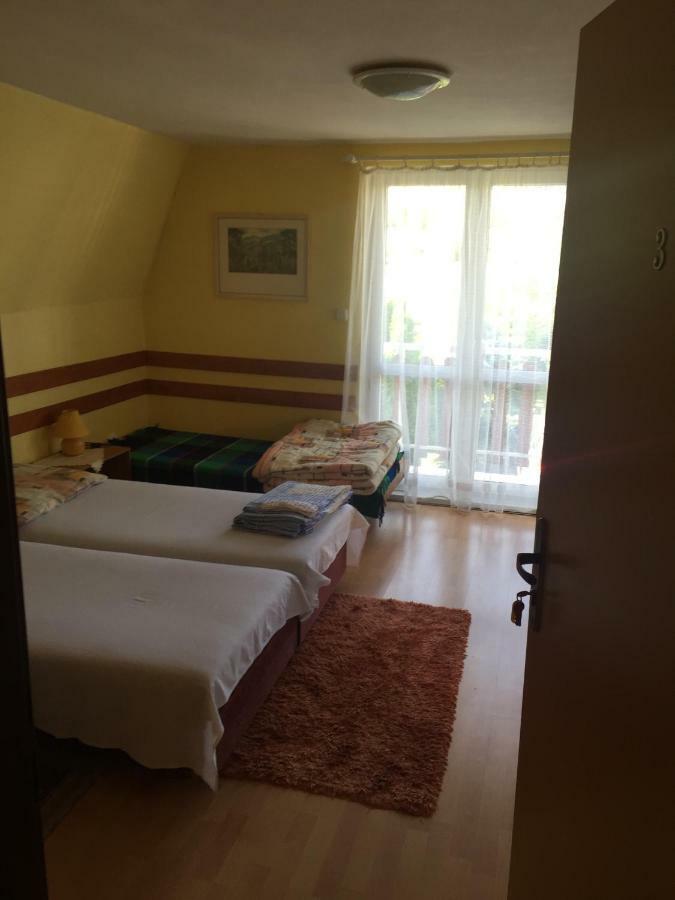Apartmány Ingrid Bešeňová Esterno foto