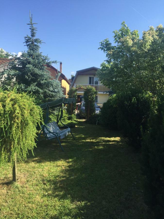 Apartmány Ingrid Bešeňová Esterno foto